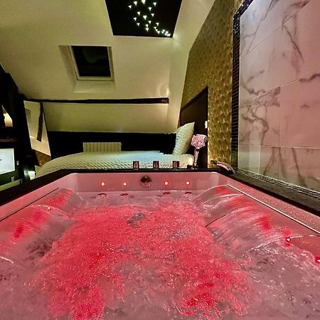L'Intemporel Suite Spa Champagne-sur-Oise Esterno foto