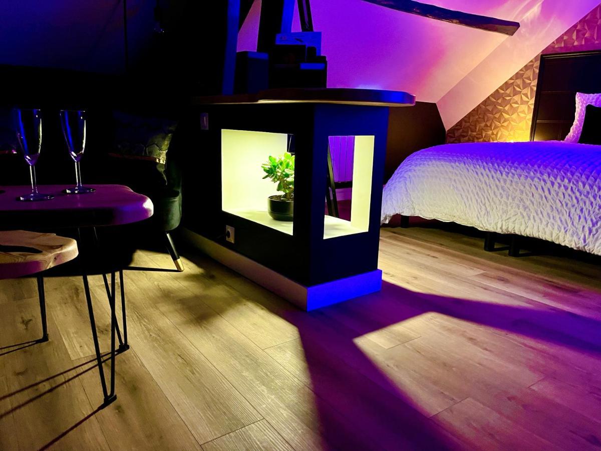 L'Intemporel Suite Spa Champagne-sur-Oise Esterno foto